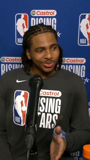 "That was insane." 😂 Collin Murray-Boyles says guarding Giannis Antetokounmpo was his "Welcome to the NBA" moment! | NBA TV