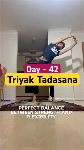 Day 42/21: Triyak Tadasana: The Twist You’ve Been Missing #yog #yoga #shorts #shortsfeed