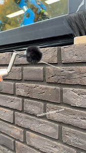 61K views · 1.1K reactions | Removing mortar #brickwork #asmr #brickwall #metselwerk | Dutchbricklayers | Facebook