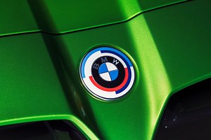 Pour ses 50 ans, BMW M ressort son mythique logo "Motorsport" !