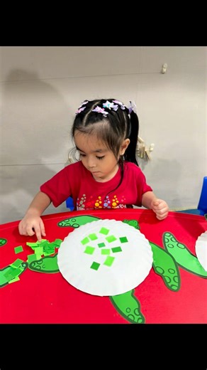 Tt for Turtle! 🐢 Our little artists practiced the T sound and improved their fine motor skills through art and craft. | Tinylab Study Center