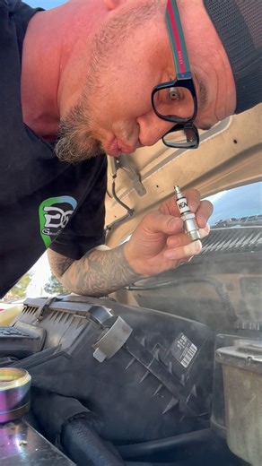 Spark plug life hack ⚡️#lifehacks #tips #fyp #viral