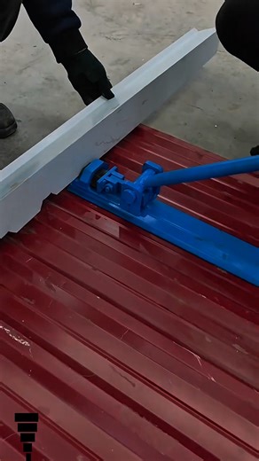 This Manual Sheet Metal Bending Tool Is Insanely Accurate | Metal Roofing Bender Tool