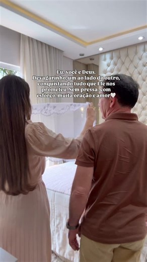 Véus CCB Priscila Mattos on Instagram: "A oração é a chave da vitória 🙏🏻 Se o meu povo, que se chama pelo meu nome, se humilhar e orar… eu ouvirei dos céus.” 📖 2 Crônicas 7:14 #oração #deusébom #ccb"