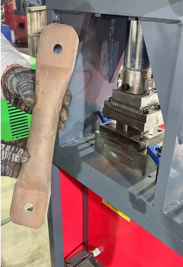 Hydraulic Punching and Shearing Machine Explained