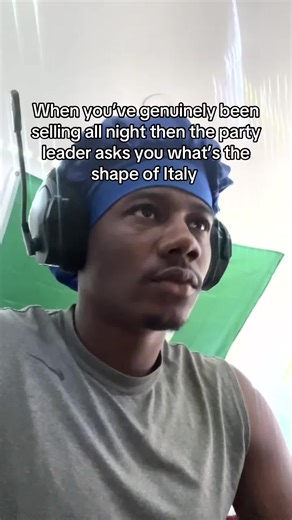 The Shape of Italy: A Gaming Party Story