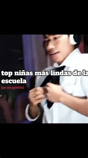 Top Niñas Más Lindas de la Escuela según Auronplay