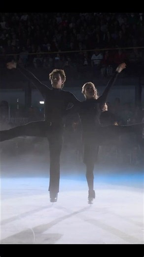 Emilea Zingas & Vadym Kolesnik skating to Hozier at Donovan Carrillo's PASSIO LIVE Tour (2026)