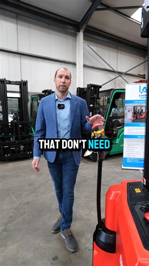 🚀 ws series 1.5ton electric stacker heavy lifting made easy! 💪 1 500 kg capacity 🛠 durable steel frame & forks ⚡ efficient user-friendly operation 🔋 optional lithium battery upgrade perfect for warehouses logistics and retail! #electricstacker #materialhandling #warehouselife #heavylifting #efficiency #industrialequipment #logisticssolutions #loadingandlifting | Loading and Lifting