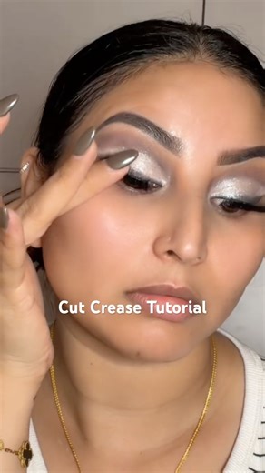 Cut Crease Tutorial 🎨