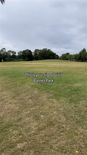 Barnes Park is one of our city’s beautiful spots, perfect for peaceful strolls and family days out. The land was bought in 1904 and officially opened in 1907, and ever since, it’s been a much-loved part of the Sunderland community. With its beautiful tree-lined paths, a historic bandstand, children’s play areas, and vibrant wildlife, there’s a lot to explore. The park is also just starting to change its colours with the new season. Head down quickly to catch it! 🍁 Have you visited Barnes Park b