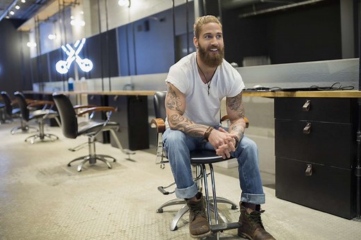 Barber vs. Salon: Which Fits Your Style?