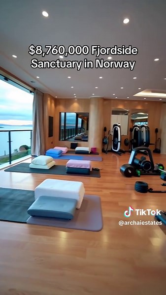 Fjordside Sanctuary: Luxury Living in Norway