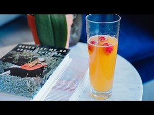 Apricot Bellini - Super Easy Summer Cocktail