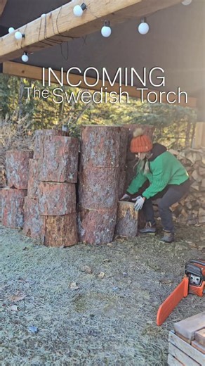 The Swedish Torch🔥 #firewood #swedishtorch #woodsplitting | North Soul Studios