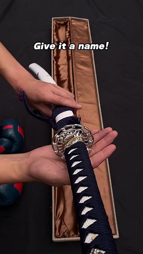 Katana Unboxing and Cosplay Sword Reveal
