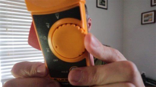 Watch Fluke 322 AC Clamp Meter on Amazon Live