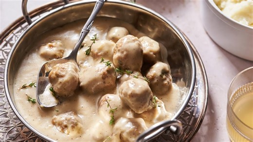 Holiday-style turkey meatballs recipe