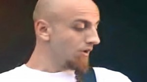 Welcome to the first issue of #SystemSunday in August 2020! Let's look back at System Of A Down's performance of 'Suite-Pee' live at Reading Festival in 2001! "I said: and this is Reading, HU!?" - Serj Tankian Happy Sunday! #SystemOfADown #SOAD #SuitePee #ReadingFestival | Victims Of A Down