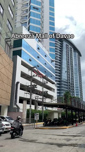 Explore Abreeza Mall of Davao - City Shopping and Dining Experience
