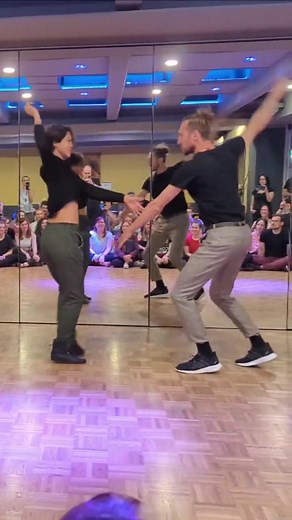 Turning bad habits into a sweet improv 🙃 #westcoastswing #wcs #modernswing #dance #dancer #fyp #foryou #badhabits #edsheeran #acoustic