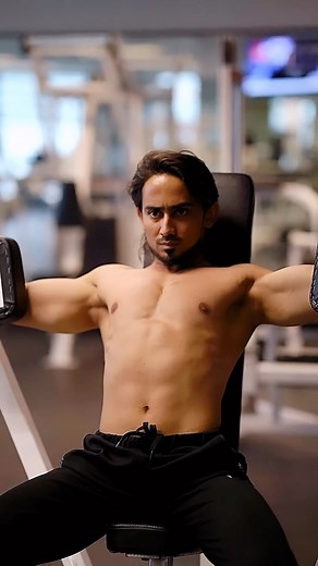 372K views · 5.5K reactions | LOVE YOURSELF. BE FEARLESS. AND REMEMBER THAT YOU ARE DESTINED FOR GREATNESS #fitness #fitnessmodel #gym #addylovers #team07 | Adnaan Shaikh | Facebook