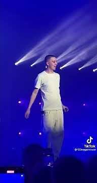 Aitch My G live Manchester (Gracie surprised Aitch on stage )#aitch #liveperformance #manchester