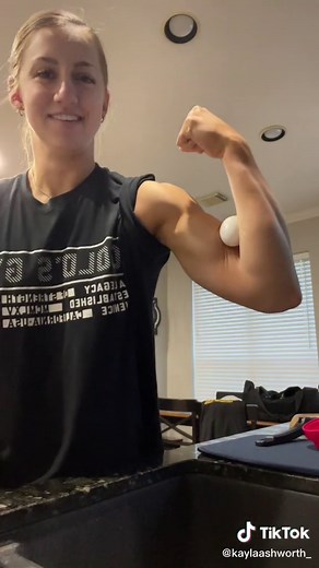 Egg Cracking Challenge: Do You Have What It Takes?