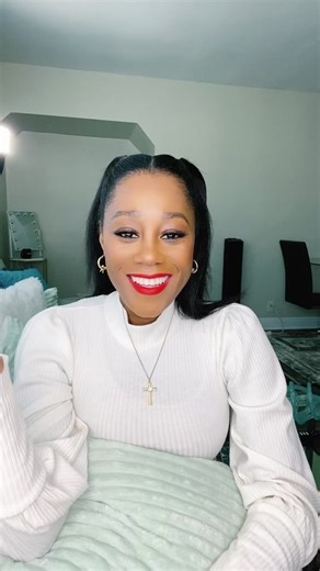 3 Powerful Short Prayers for Healing a Broken Heart