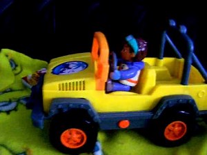 Fisher-Price Go Diego Go - Diego's Talking Rescue 4x4- fisher diego kocsija