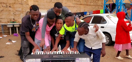 1.2K views · 404 reactions | Saviour Bee on Reels | Facebook