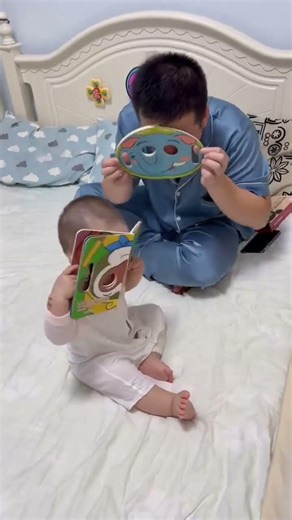 Babies Stop Everything When Faces Magically Change on Every Page#shorts #babylife