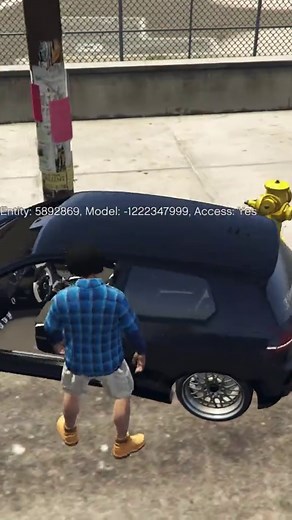 Trolling Admins in Five M Gameplay