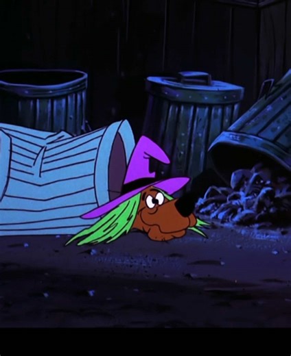 How is your Halloween spirit ? 🎃 #Scooby #ScoobyDoo #Cartoon #Nostalgia #witch #trickortreat #halloween #halloweenscoobydoo
