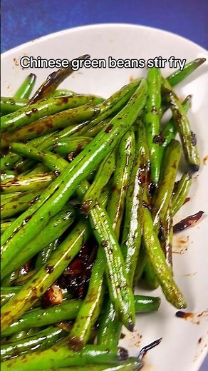 Chinese Green Beans Stir Fry (10-Minute Easy Side Dish) 🤤