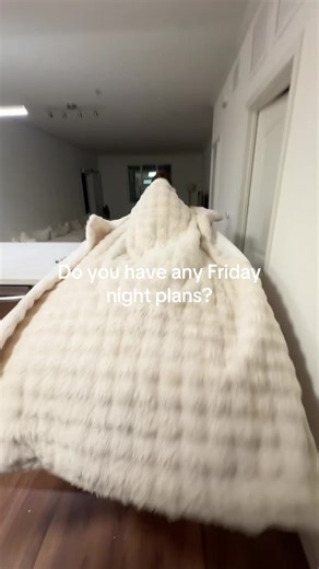 Friday Night Plans: Fun Activities to Consider