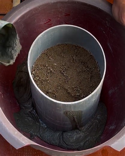 DIY Plastic And Cement Pots For Firewood Stoves | DIY & Crafts