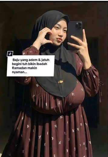 Ramadan itu soal kenyamanan ✨ Gamis dengan bahan lembut, jatuh rapi, dan adem dipakai seharian — dari sahur sampai tarawih tetap nyaman 🤍 Cocok untuk aktivitas Ramadan tanpa ribet. #ramadanextraseru #RamadanExtraGaya #GamisRamadan #OutfitRamadan #BajuLebaran