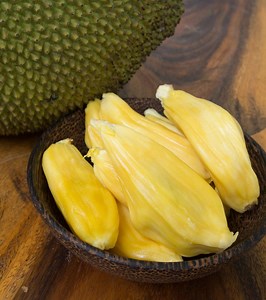 Jackfruit During Pregnancy: Key Benefits And Side Effects