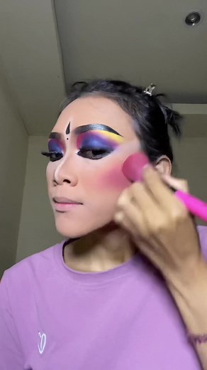 Tutorial Makeup Tarian Bali: Cara Rias yang Menawan