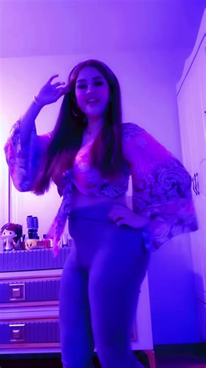 ㅋㅍㅎㅊㅎㅌ 💋💋🇦🇫 (@sadef.amiri2)’s videos with original sound - ㅋㅍㅎㅊㅎㅌ 💋💋🇦🇫