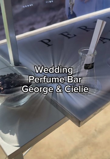 Create Your Custom Wedding Perfume Bar Experience