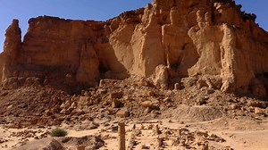 Welcome to the Temple of Amun at Jebel Barkal 📺 #ExpeditionUnknown 🗓️ Wednesdays at 9p ET on Discovery | Discovery