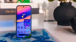 Comparing Google Pixel 10 vs. Samsung Galaxy S25