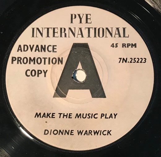 Dionne Warwick - Make The Music Play