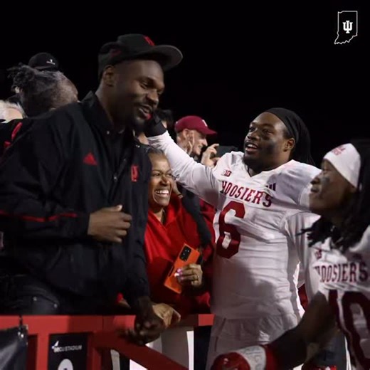 Indiana Football on Instagram: "Hoosiers past & present."