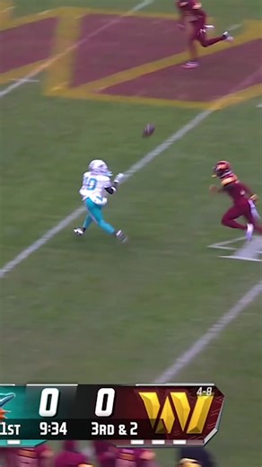 Exciting Tyreek Hill NFL Touchdown Moment