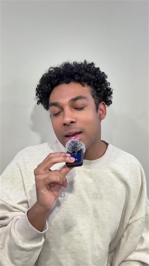 Put a finger down #party