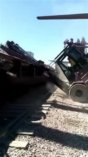 @equip_port | Unloading from a train with a forklift Why accident . . Follow for more @equip_port . . . . #equipment #equip_port #reachstacker... | Instagram
