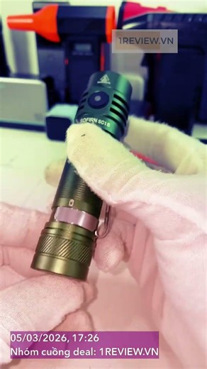 Sofirn SC18 flashlight